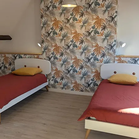 Maison Normande Proche De La Et Des Lieux Touristiques * Quettehou