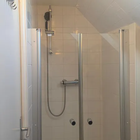 Vakantiehuis Maison Normande Proche De La Et Des Lieux Touristiques Quettehou