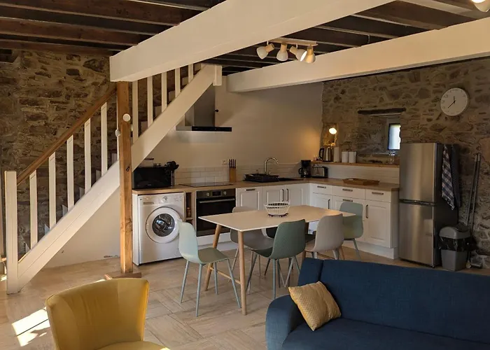 La Glycine, Maison Normande Proche De La Et Des Lieux Touristiques Quettehou